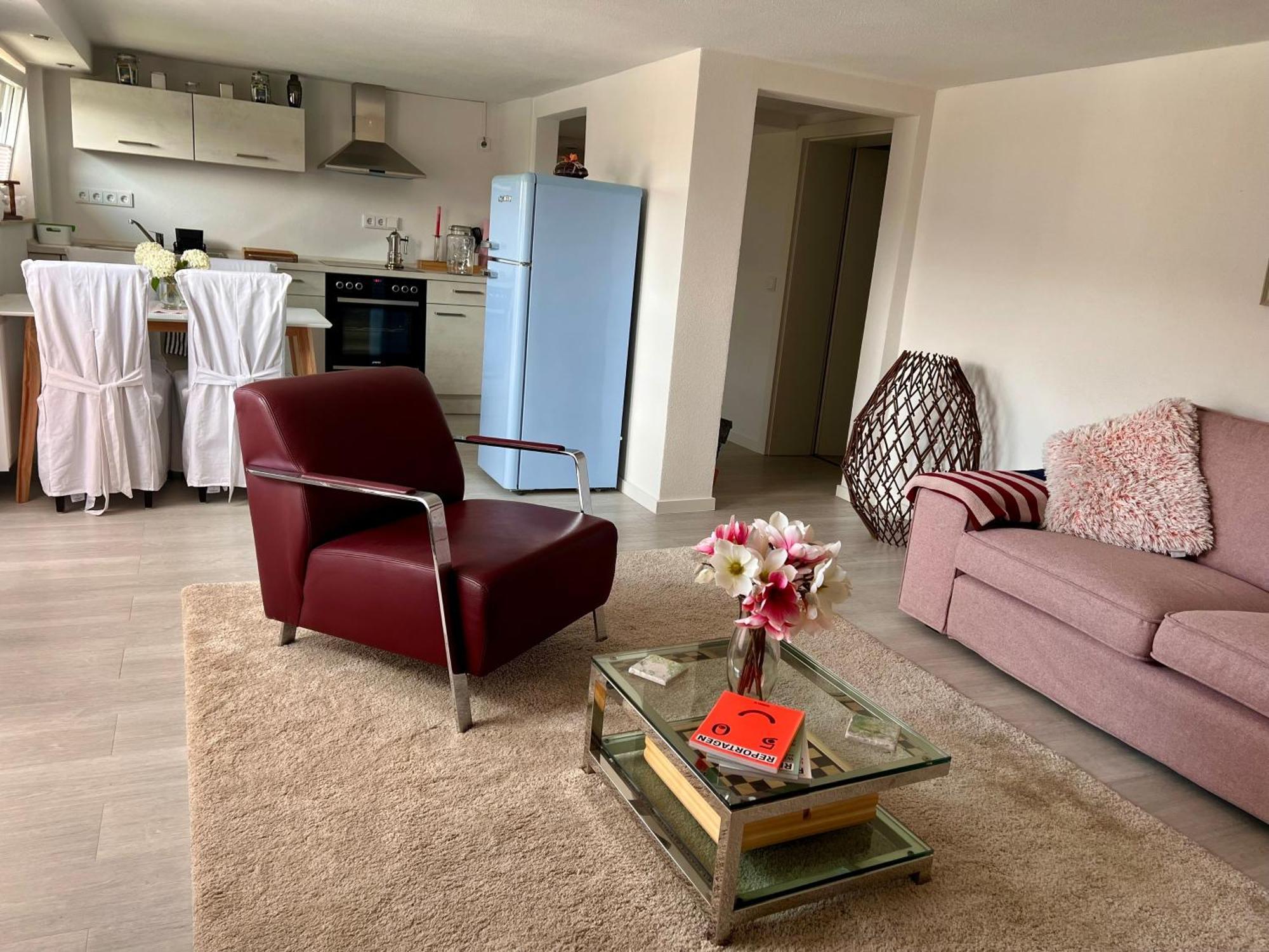 Charmante Einliegerwohnung, 3 Zimmer In Ruhiger Wohnlage, 60Qm, Mit Gemuetlicher Suedterrasse Marburg Eksteriør bilde